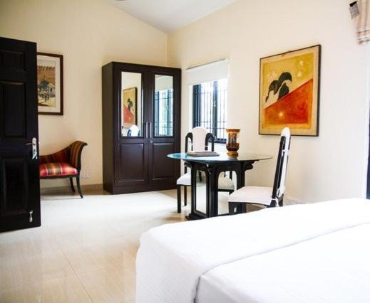 1265 Crescent Villa Candolim Bagian luar foto